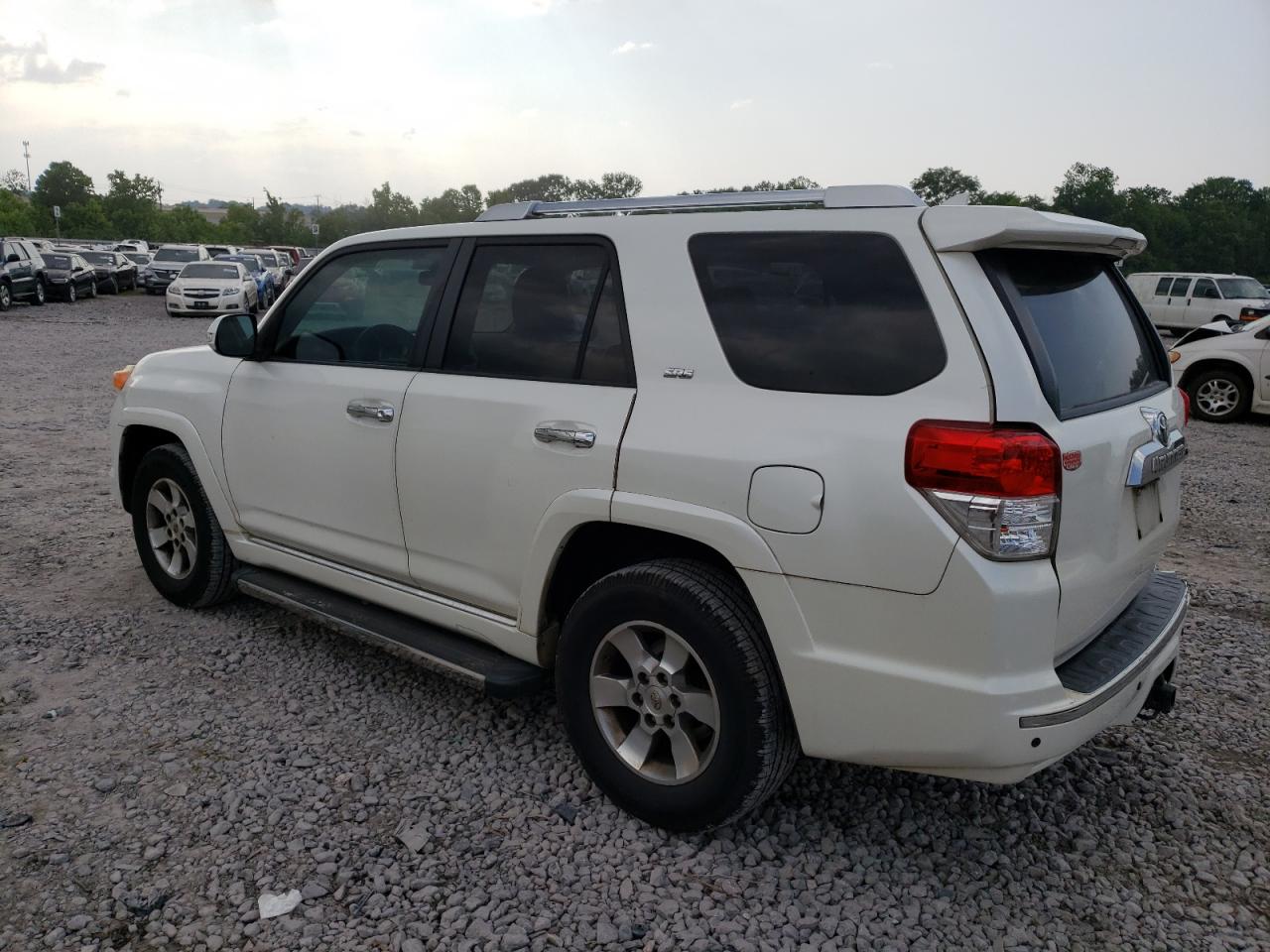 Photo 1 VIN: JTEZU5JR8B5025011 - TOYOTA 4RUNNER 