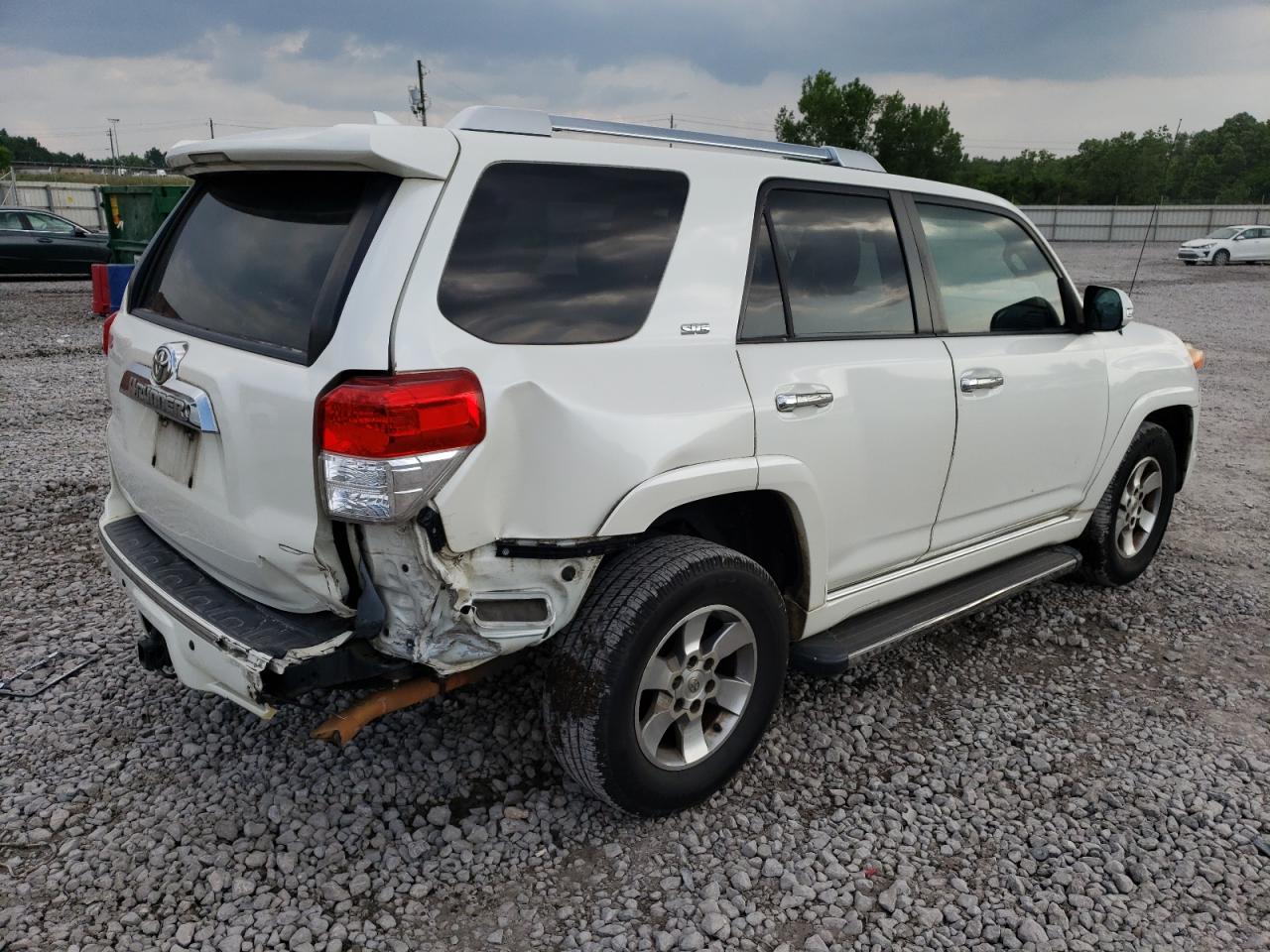 Photo 2 VIN: JTEZU5JR8B5025011 - TOYOTA 4RUNNER 