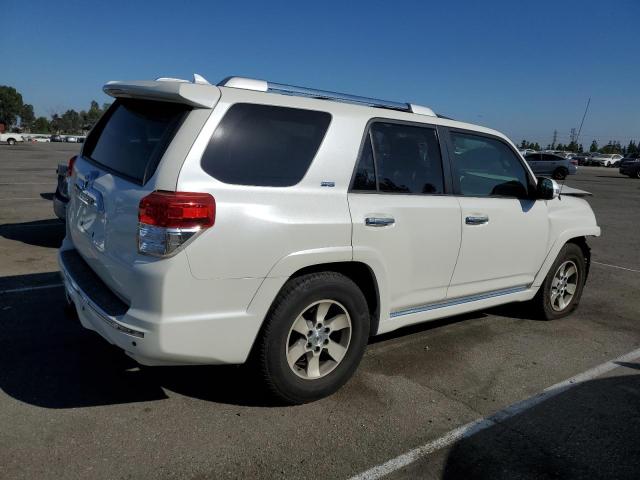 Photo 2 VIN: JTEZU5JR8B5030256 - TOYOTA 4RUNNER SR 