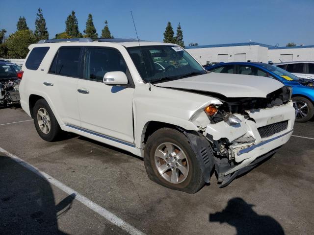 Photo 3 VIN: JTEZU5JR8B5030256 - TOYOTA 4RUNNER SR 