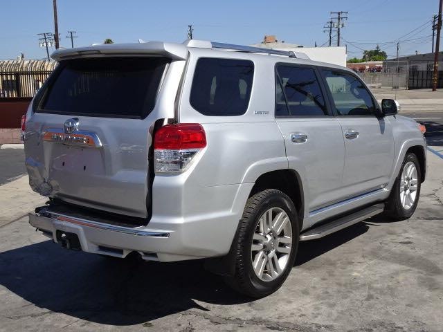 Photo 3 VIN: JTEZU5JR8D5046914 - TOYOTA 4RUNNER SR 