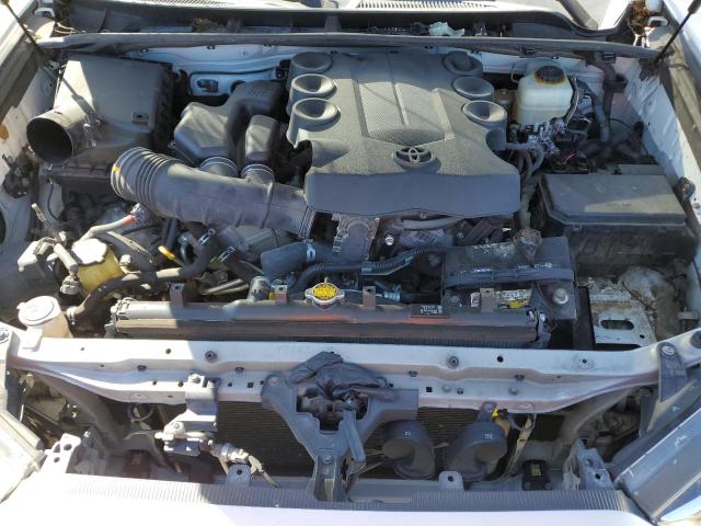 Photo 11 VIN: JTEZU5JR8F5084498 - TOYOTA 4RUNNER SR 