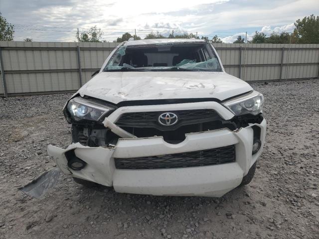 Photo 4 VIN: JTEZU5JR8G5135418 - TOYOTA 4RUNNER SR 