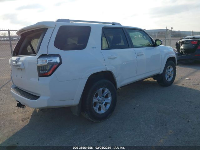 Photo 3 VIN: JTEZU5JR8H5155721 - TOYOTA 4RUNNER 