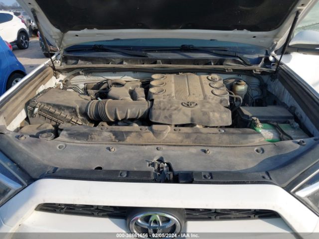 Photo 9 VIN: JTEZU5JR8H5155721 - TOYOTA 4RUNNER 