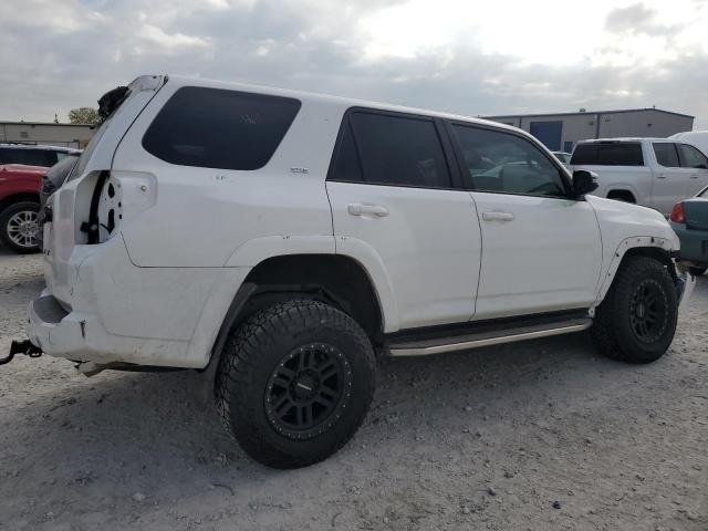 Photo 2 VIN: JTEZU5JR8J5183587 - TOYOTA 4RUNNER 