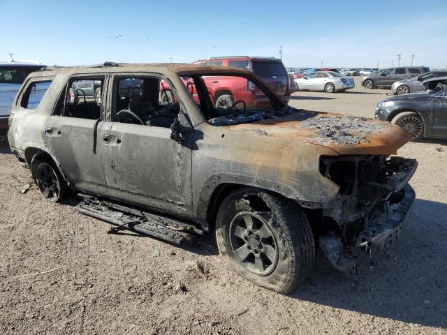 Photo 3 VIN: JTEZU5JR9B5019556 - TOYOTA 4RUNNER SR 