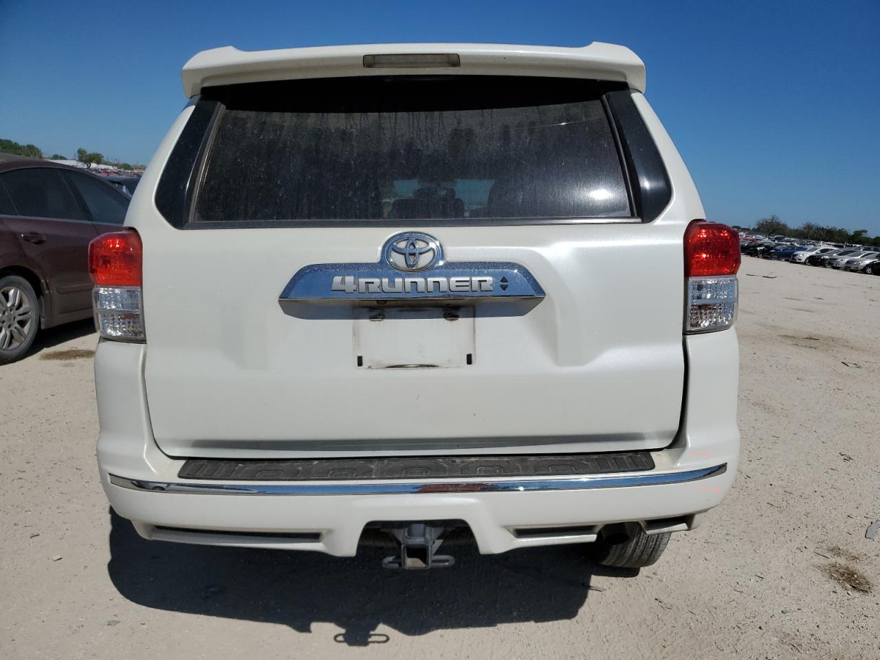 Photo 5 VIN: JTEZU5JR9D5051426 - TOYOTA 4RUNNER 