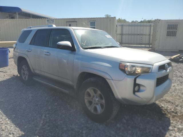 Photo 3 VIN: JTEZU5JR9F5107528 - TOYOTA 4RUNNER SR 