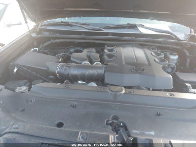 Photo 9 VIN: JTEZU5JR9H5163388 - TOYOTA 4RUNNER 