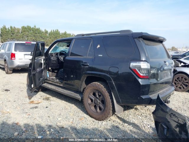 Photo 2 VIN: JTEZU5JR9J5171674 - TOYOTA 4RUNNER 