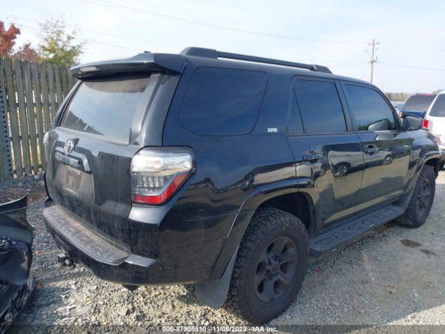 Photo 3 VIN: JTEZU5JR9J5171674 - TOYOTA 4RUNNER 