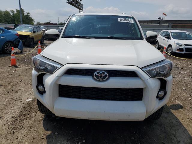 Photo 4 VIN: JTEZU5JR9J5182187 - TOYOTA 4RUNNER SR 