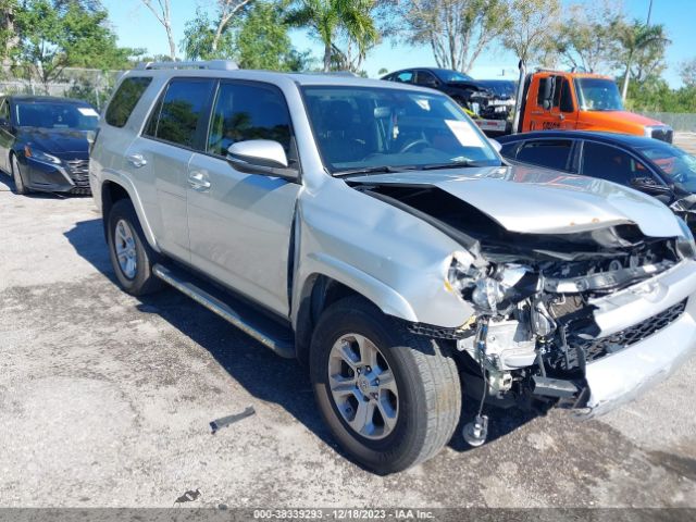 Photo 0 VIN: JTEZU5JR9J5182500 - TOYOTA 4RUNNER 