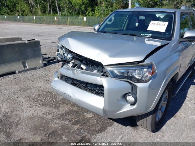 Photo 5 VIN: JTEZU5JR9J5182500 - TOYOTA 4RUNNER 