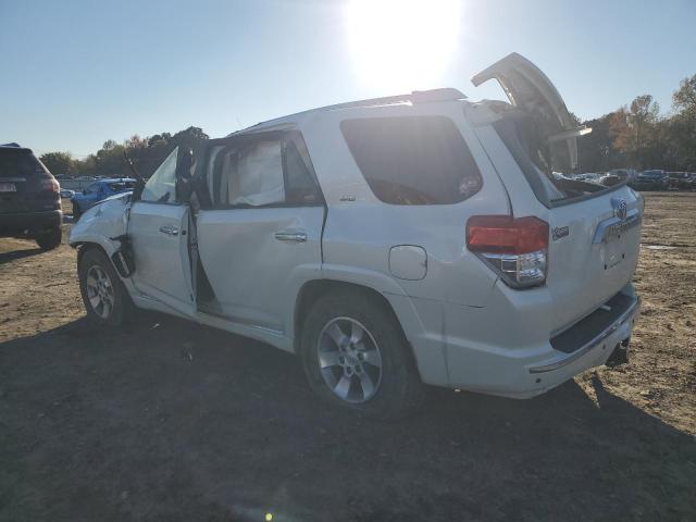 Photo 1 VIN: JTEZU5JRXB5027343 - TOYOTA 4RUNNER SR 