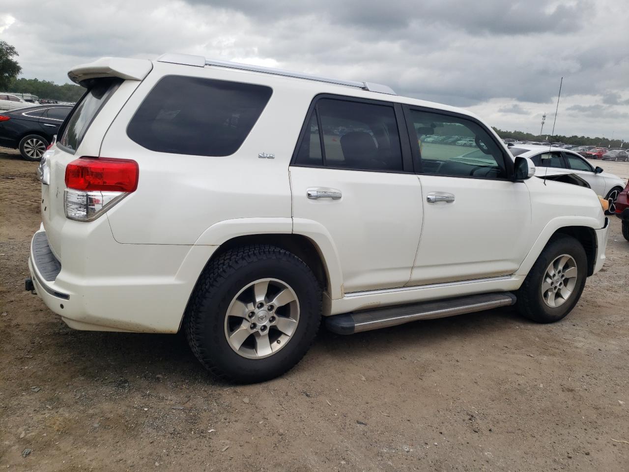 Photo 2 VIN: JTEZU5JRXB5032218 - TOYOTA 4RUNNER 