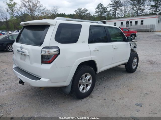 Photo 3 VIN: JTEZU5JRXG5113016 - TOYOTA 4RUNNER 