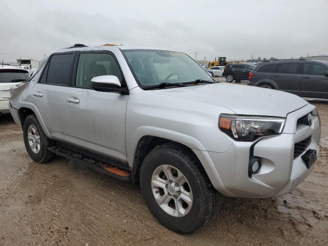 Photo 3 VIN: JTEZU5JRXJ5179802 - TOYOTA 4RUNNER SR 