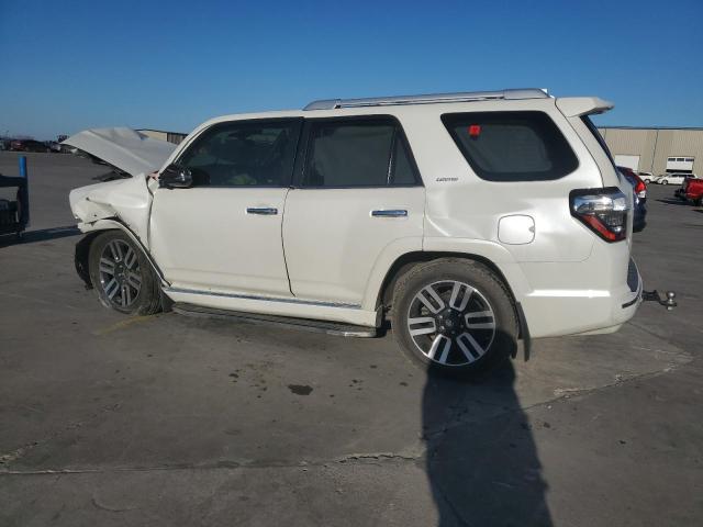 Photo 1 VIN: JTEZU5JRXL5221713 - TOYOTA 4RUNNER SR 