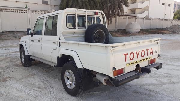 Photo 6 VIN: JTFBB71J4G4320421 - TOYOTA LAND CRUISER 