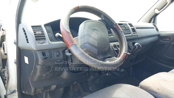 Photo 3 VIN: JTFHX02P5A0055271 - TOYOTA HIACE 