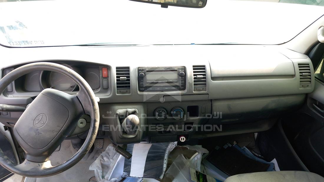 Photo 13 VIN: JTFHX02P5D0080370 - TOYOTA HIACE 