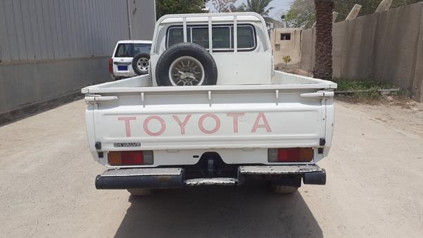 Photo 7 VIN: JTFLJ71J128004015 - TOYOTA PICK UP 