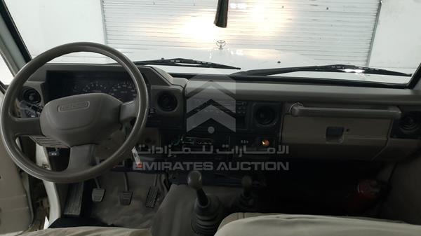 Photo 14 VIN: JTFLJ73J056023300 - TOYOTA LAND CRUISER 