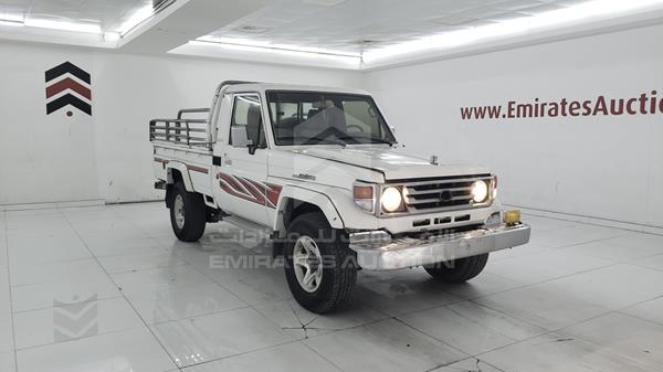 Photo 8 VIN: JTFLJ73J056023300 - TOYOTA LAND CRUISER 