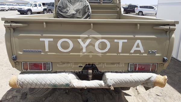 Photo 5 VIN: JTFLJ73J576035378 - TOYOTA LAND CRUISER 