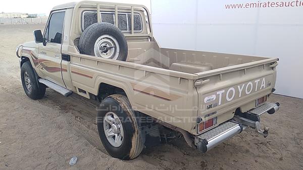 Photo 4 VIN: JTFLJ73J796047809 - TOYOTA LAND CRUISER PICKUP 