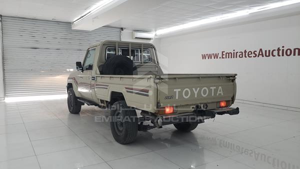 Photo 6 VIN: JTFLU71J9G7037414 - TOYOTA LAND CRUISER 