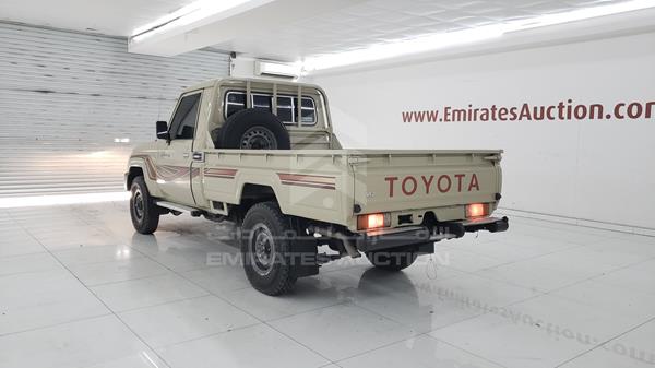 Photo 5 VIN: JTFLU71J9G7037414 - TOYOTA LAND CRUISER 