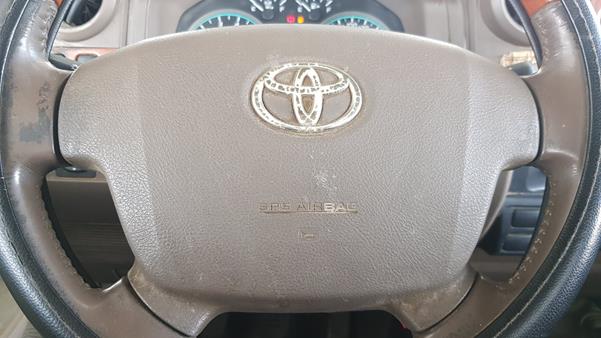 Photo 14 VIN: JTFLU73J4B4513981 - TOYOTA LAND CRUISER PICKUP 