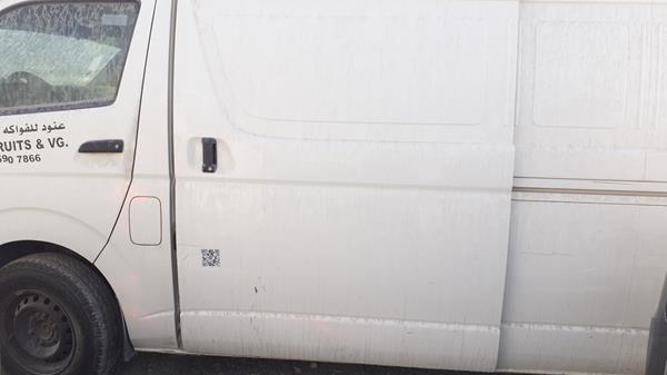 Photo 17 VIN: JTFPX22P2E0046203 - TOYOTA HIACE 