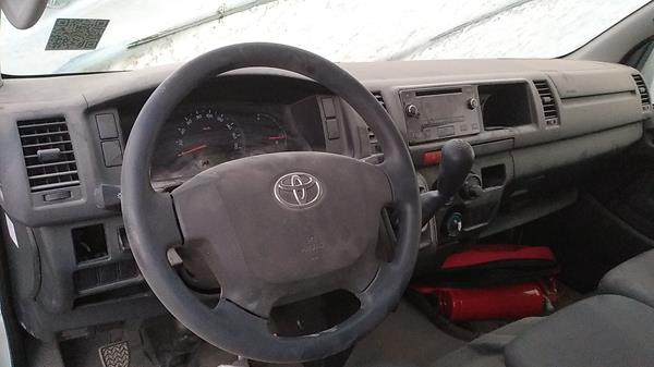 Photo 16 VIN: JTFPX22P4E0051564 - TOYOTA HIACE 