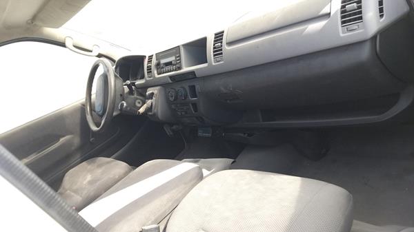 Photo 19 VIN: JTFPX22P5B0027673 - TOYOTA HIACE 