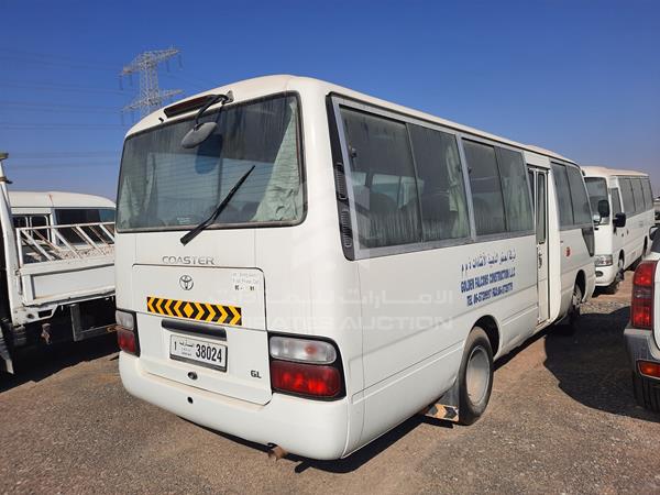 Photo 3 VIN: JTGFK4182F4005754 - TOYOTA COASTER 