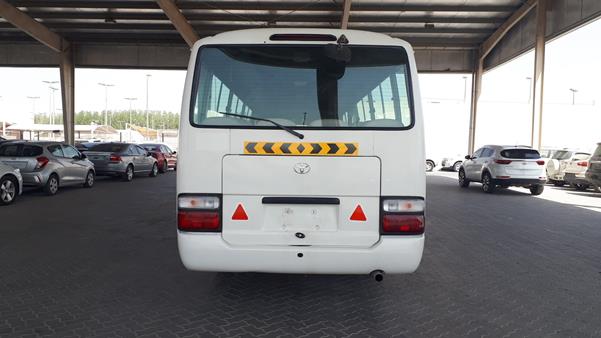 Photo 8 VIN: JTGFK5189E4017291 - TOYOTA COASTER 