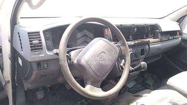 Photo 11 VIN: JTGRX12P4A8020342 - TOYOTA HIACE 