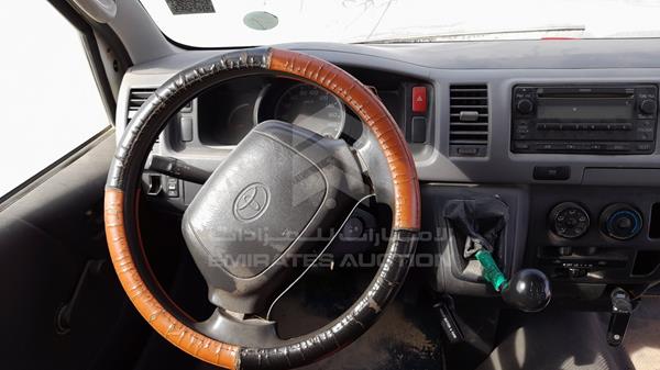 Photo 12 VIN: JTGRX12P6B8024927 - TOYOTA HIACE 