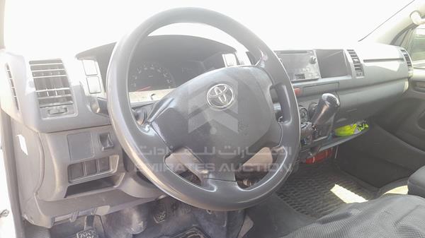 Photo 13 VIN: JTGSX22P6H6182518 - TOYOTA HIACE 