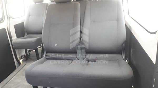 Photo 20 VIN: JTGSX22P6J6190396 - TOYOTA HIACE 