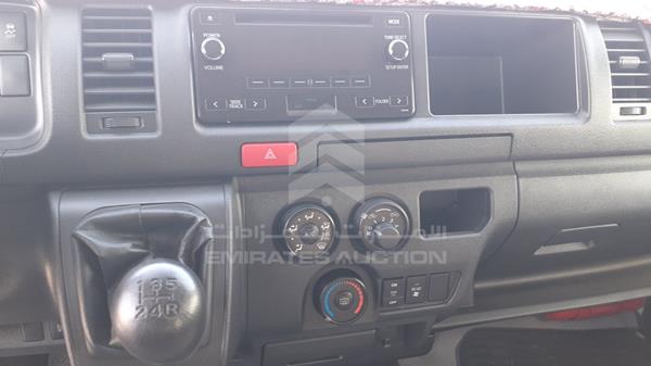 Photo 16 VIN: JTGSX23P4H6179504 - TOYOTA HIACE 