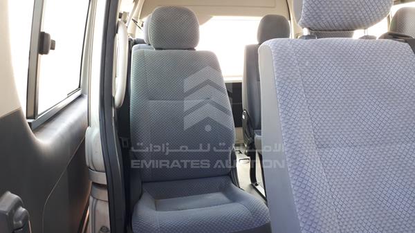 Photo 19 VIN: JTGSX23P7D6135510 - TOYOTA HIACE 