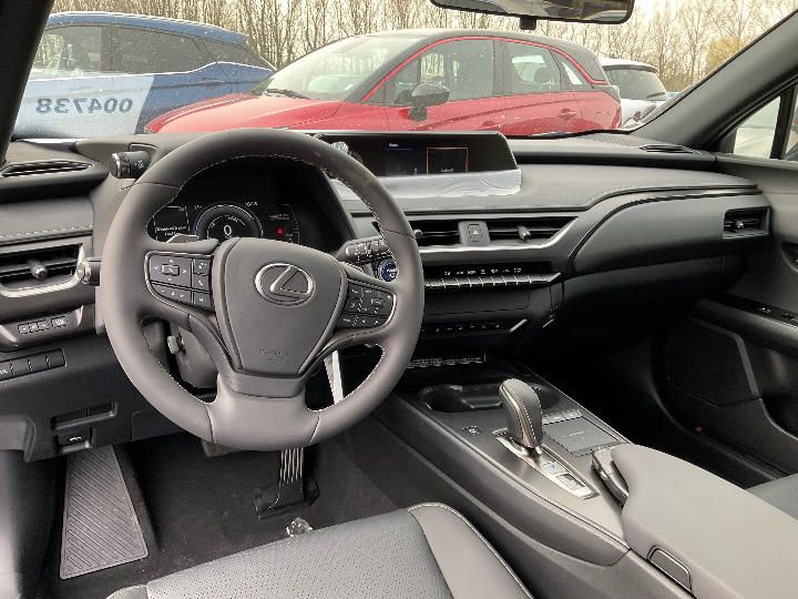 Photo 25 VIN: JTHAABBH102004738 - LEXUS UX-SERIES SUV 