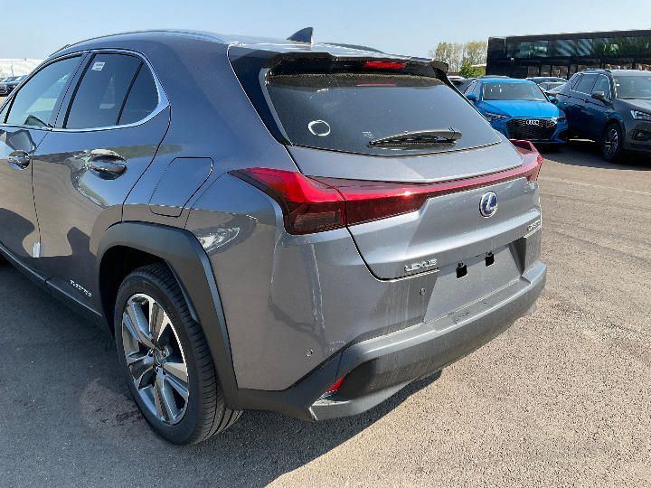 Photo 32 VIN: JTHAABBH702006638 - LEXUS UX-SERIES SUV 