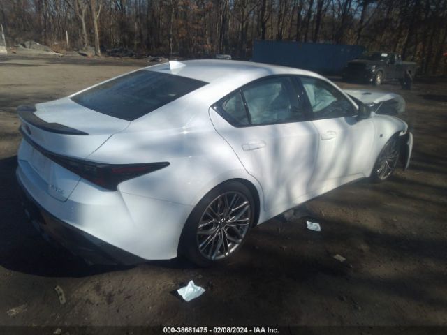 Photo 3 VIN: JTHAP1D29N5001853 - LEXUS IS 500 