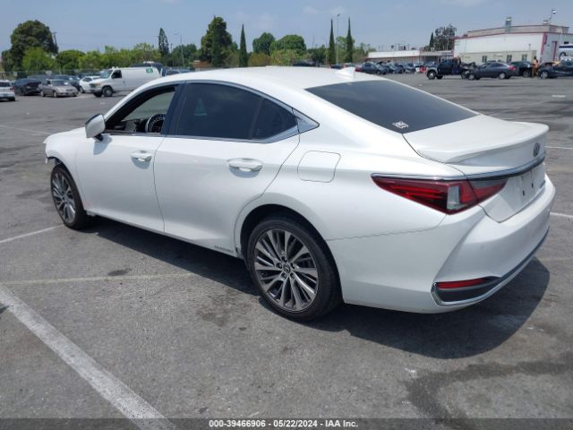 Photo 2 VIN: JTHB21B11K2030371 - LEXUS ES 